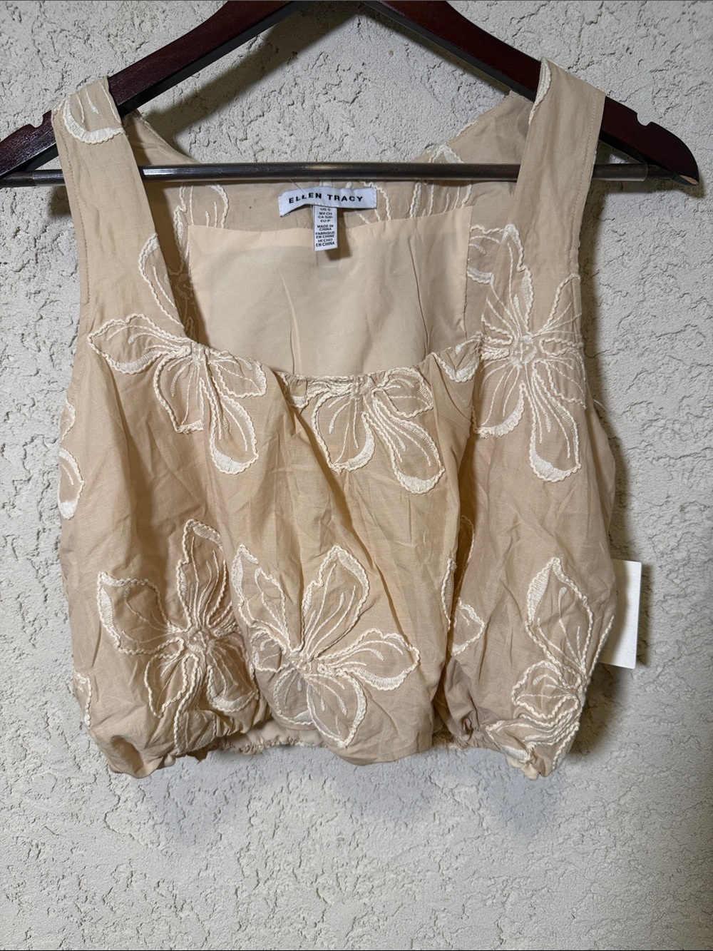 Ellen Tracy Embroidered Floral Cropped Tank Top S M NWT